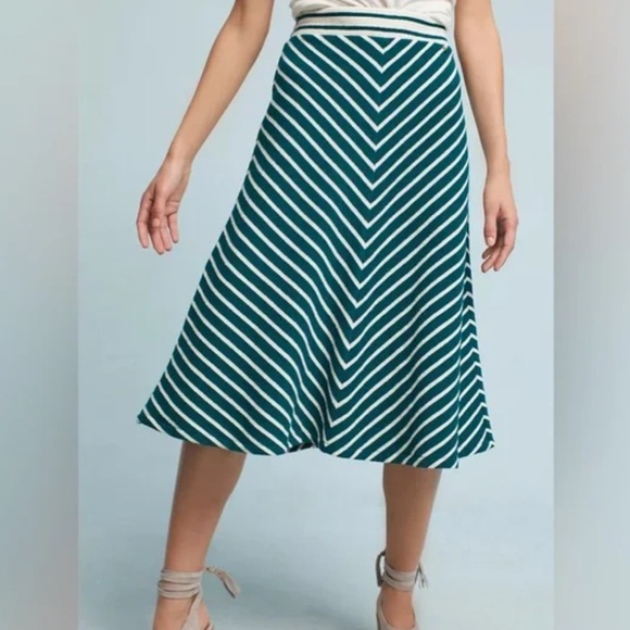 Anthropologie Dresses & Skirts - Anthropologie Harlyn chevron Striped green and White A-Line Skirt size medium